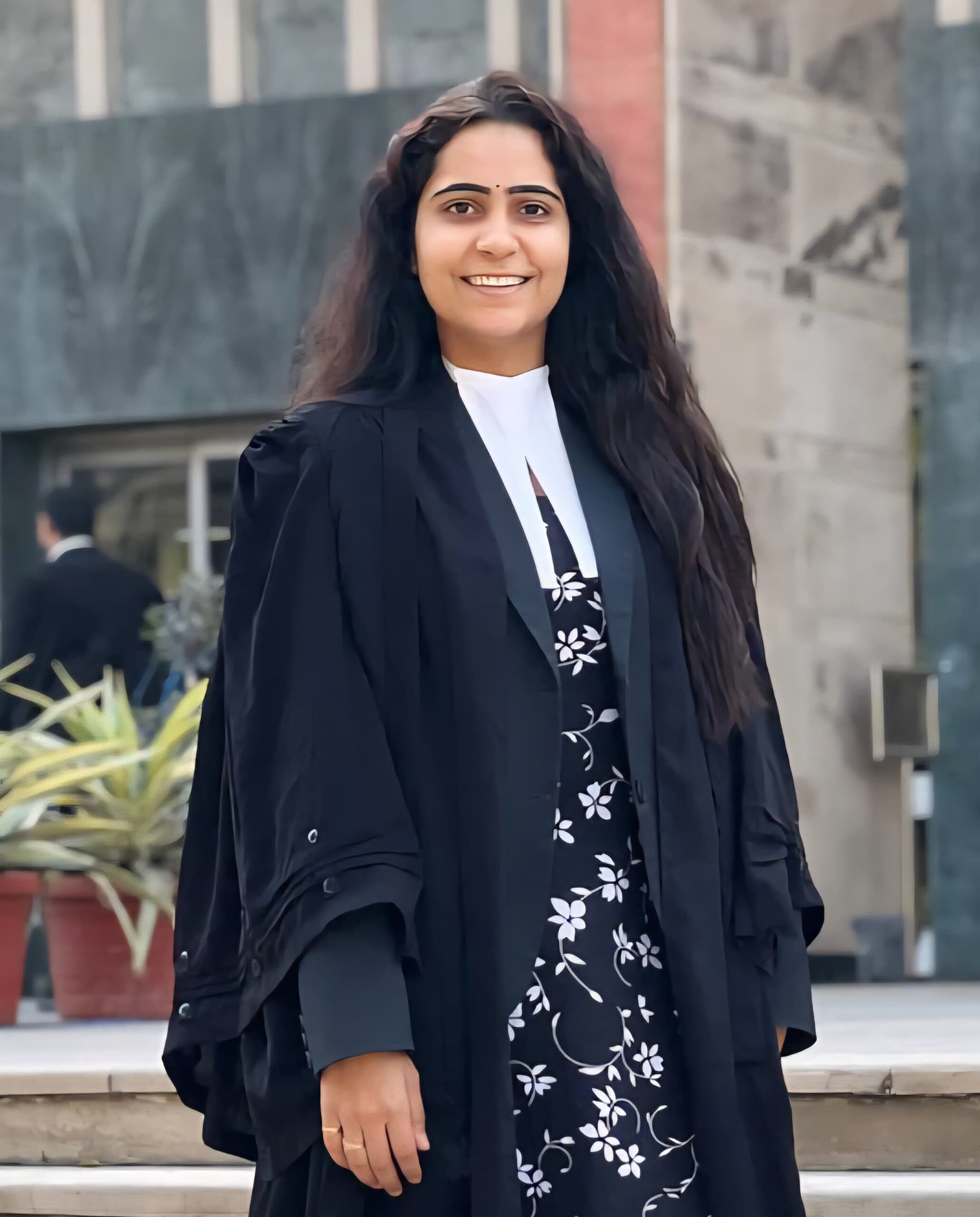 Adv Neha